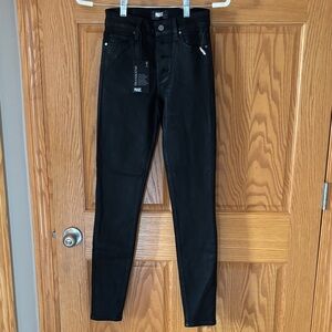 NWT PAIGE Hoxton Women's Sleek Black Skinny Jeans